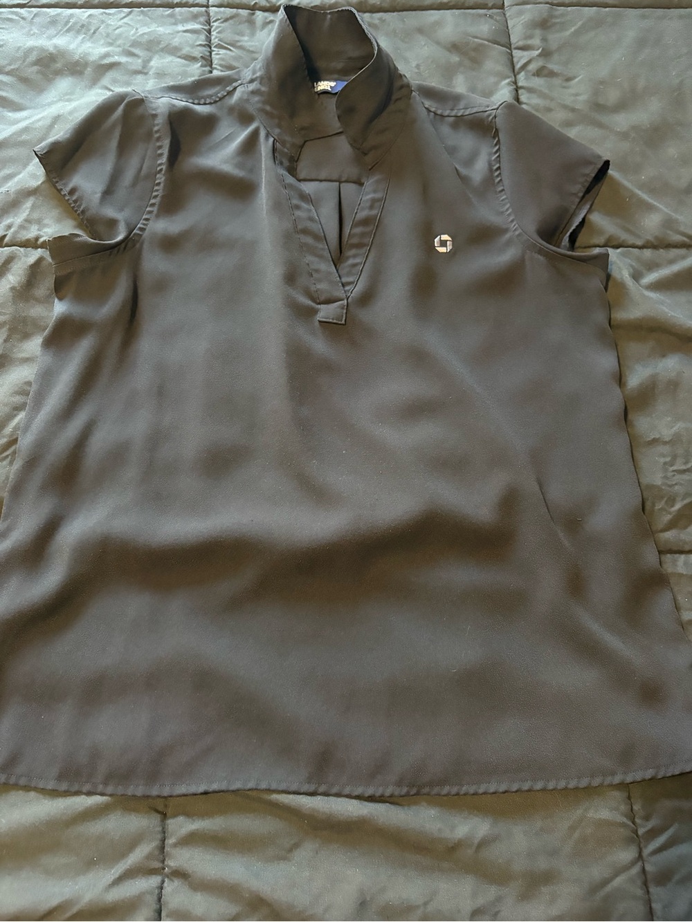 Women's Black Short-Sleeve V-Neck Blouse